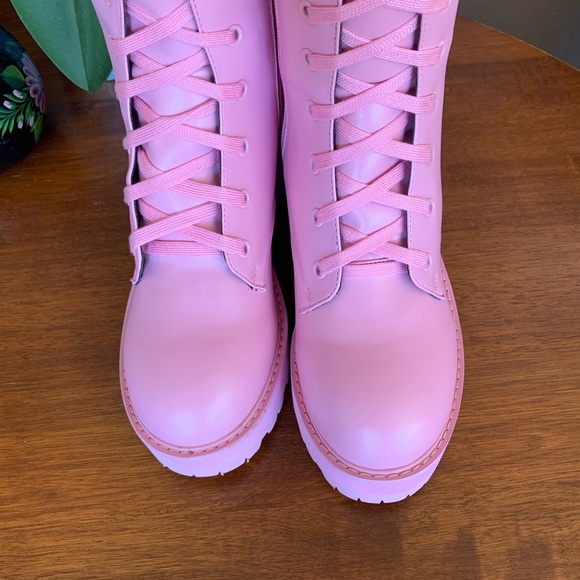 NIB Sugar Thrillz x Dolls Kill Pink Combat Boots - Picture 5 of 8